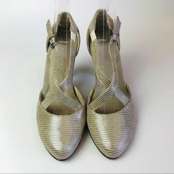 Aerosoles Paperback Metallic Cross Strap Pumps - Picture 4 of 13